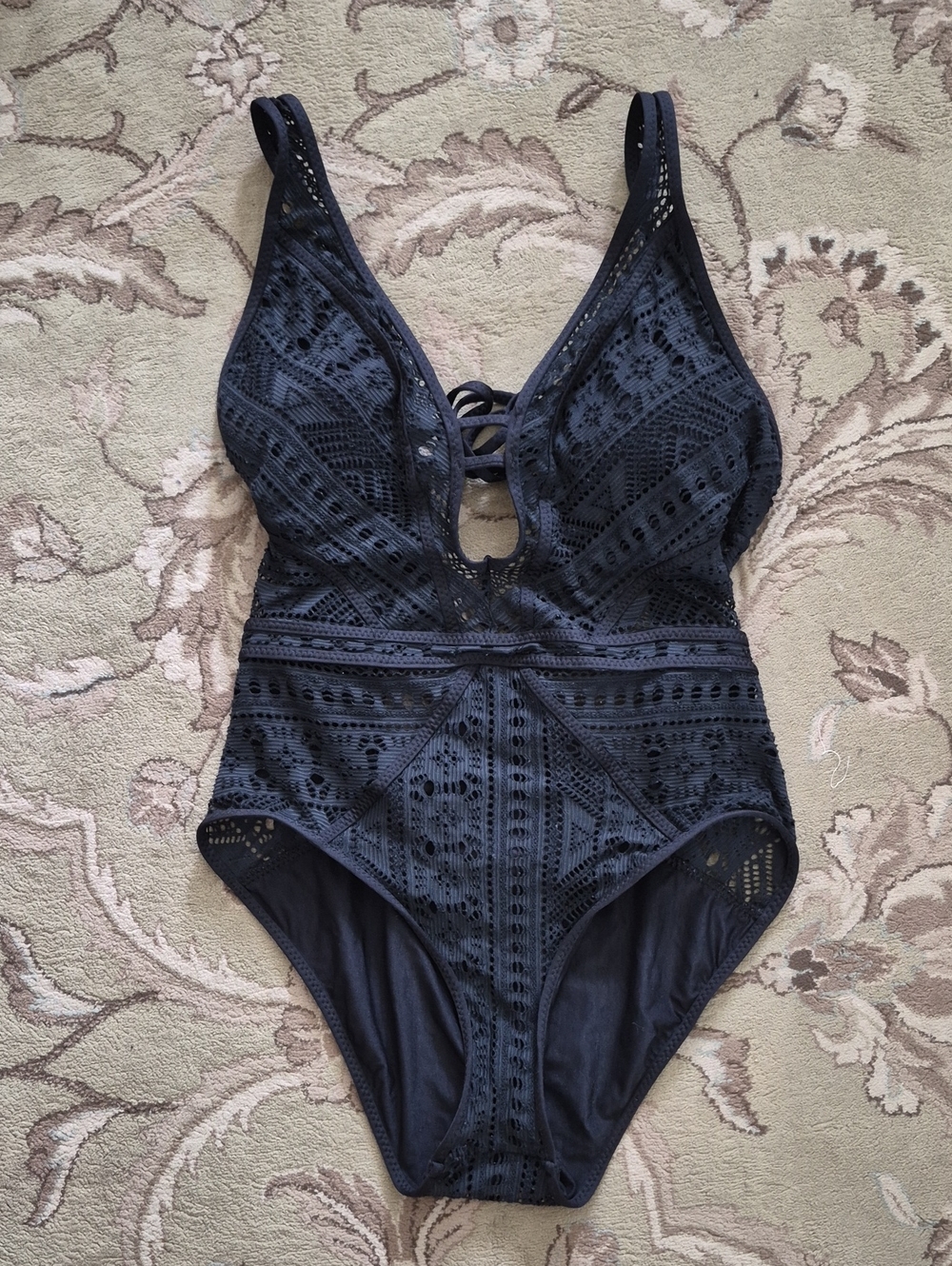 Becca One Piece Swimsuit - L